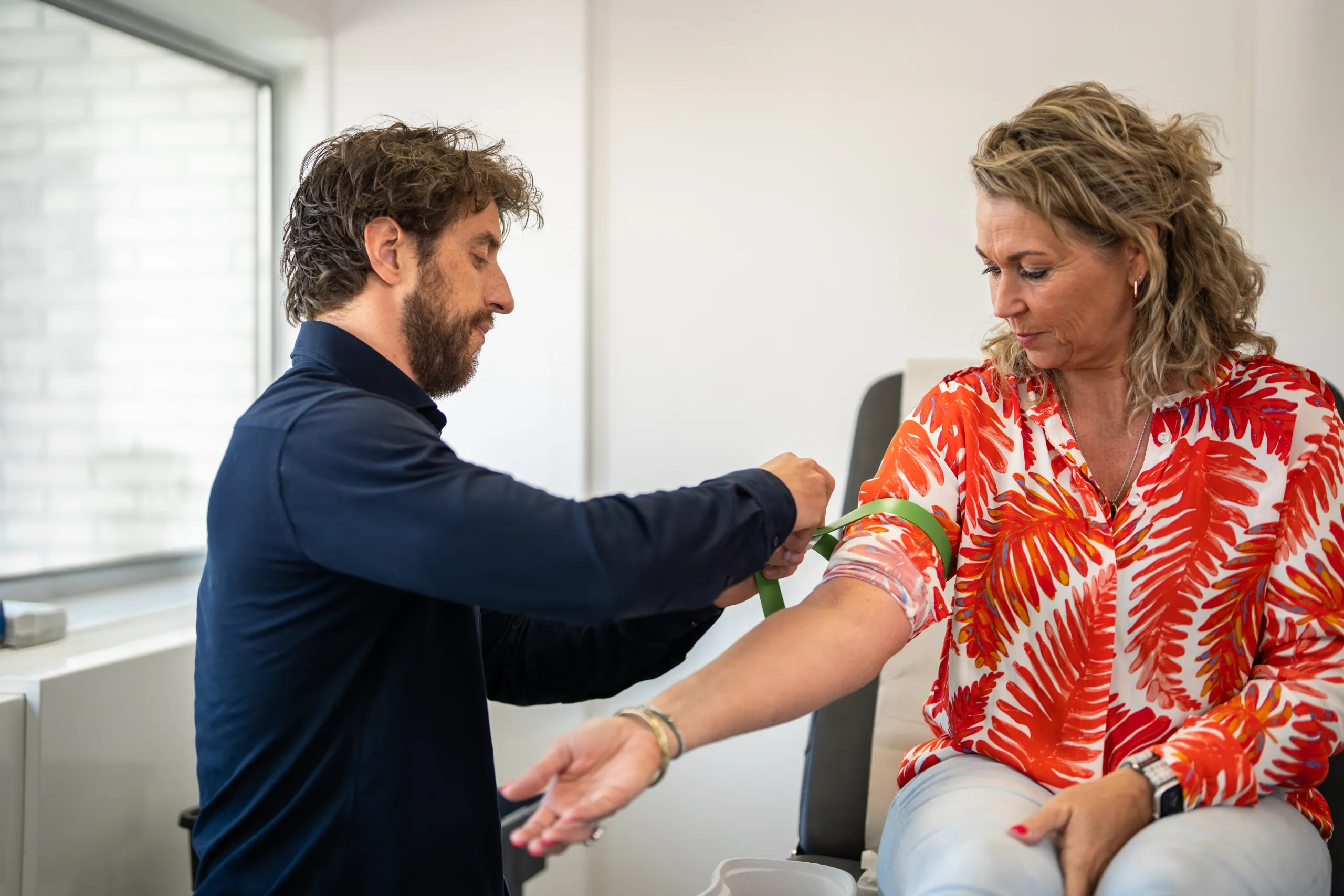 Bloedafname bij My Active Age, de eerste meting van de Advanced Health Scan